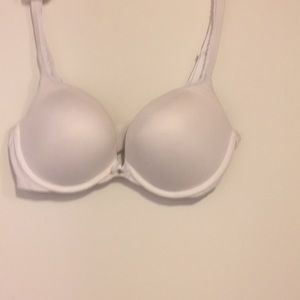 Victoria secret bra 34D